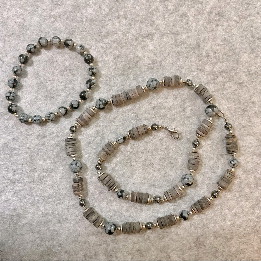 Elegant Gray Beaded Jewelry Set